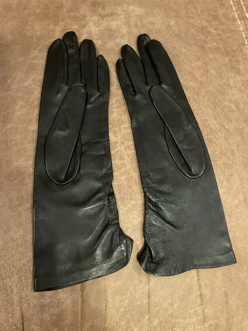 Black Lined Lambskin Leather Gloves